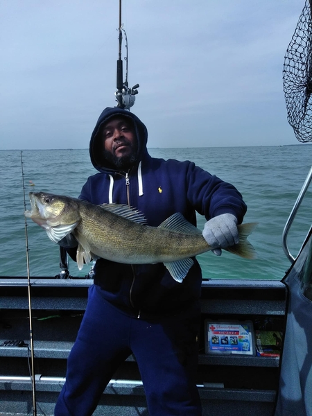 Trolling up some big girls